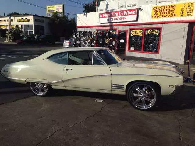 A Plus Tire And Wheel