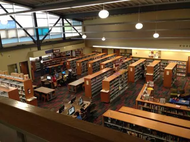 81st Avenue Branch Library
