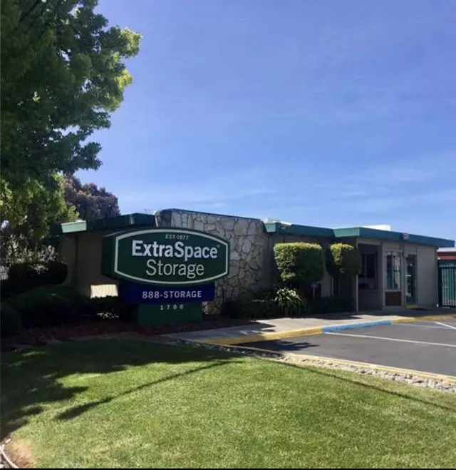 Alejandra Janitorial