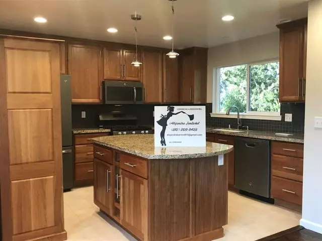 Alejandra Janitorial