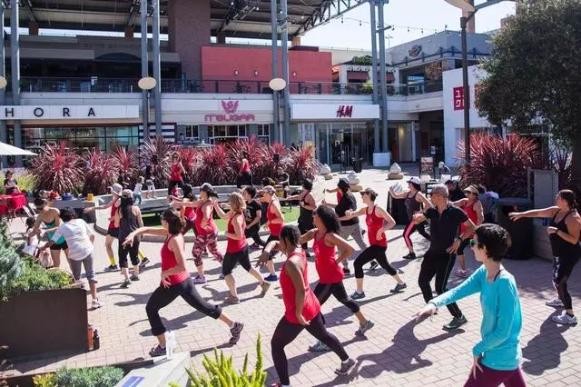 Adriana Oyarzun Zumba