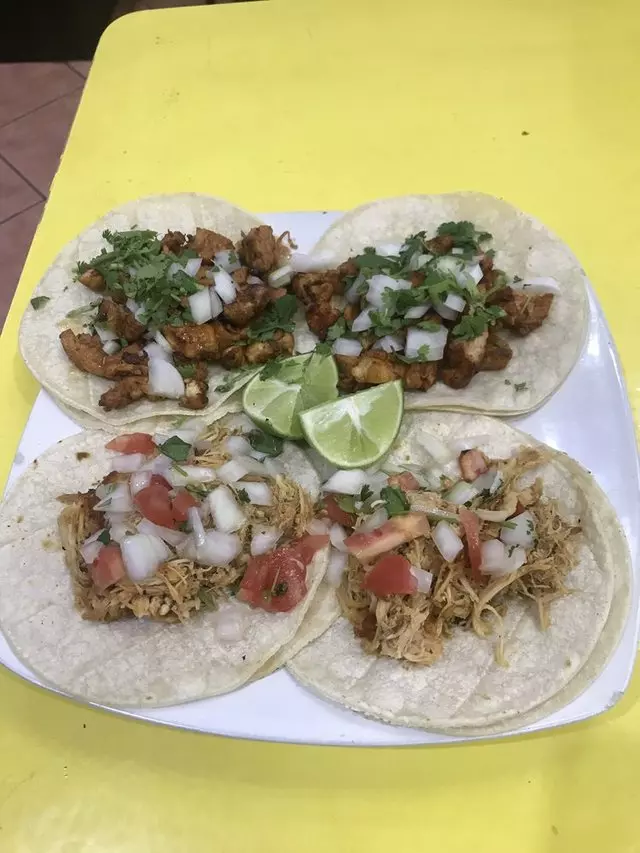 Hogar Latino Panaderia Y Restaurante
