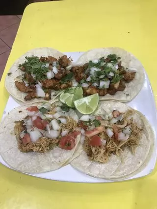 Hogar Latino Panaderia Y Restaurante