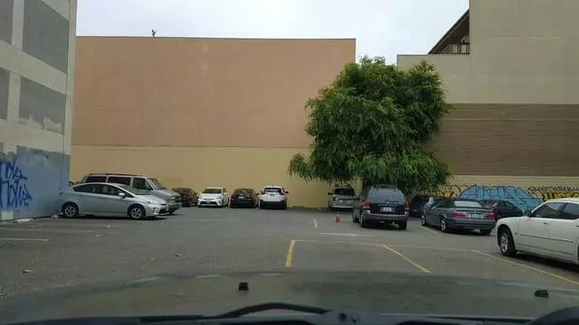 AKI Parking
