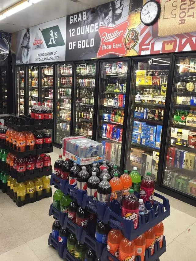7 Seas Food & Liquor