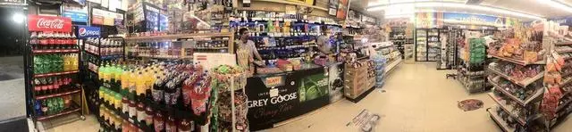 7 Seas Food & Liquor