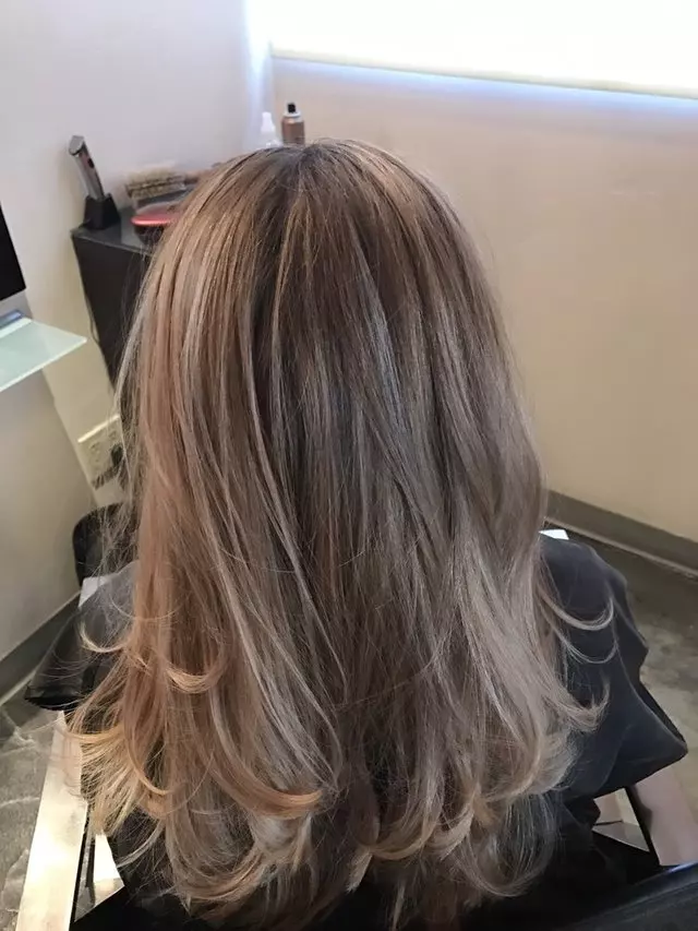 77Salon