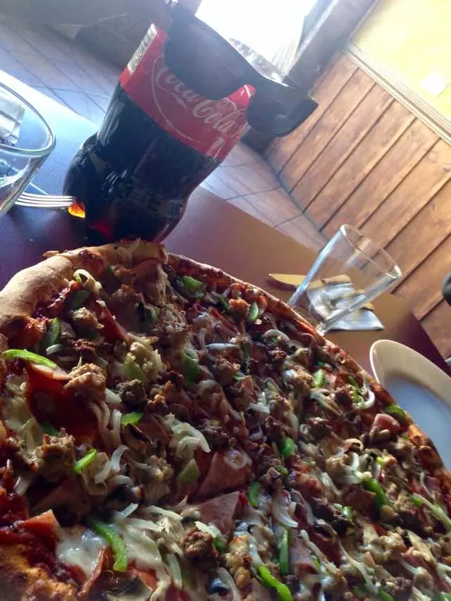 Amazona’s Pizza