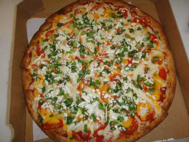 Amazona’s Pizza