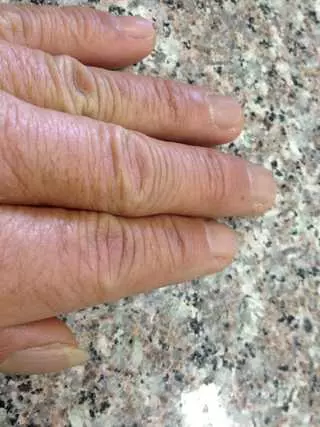 Anna’s Nails