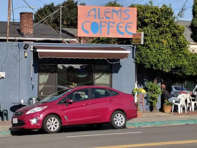 Alem’s Coffee