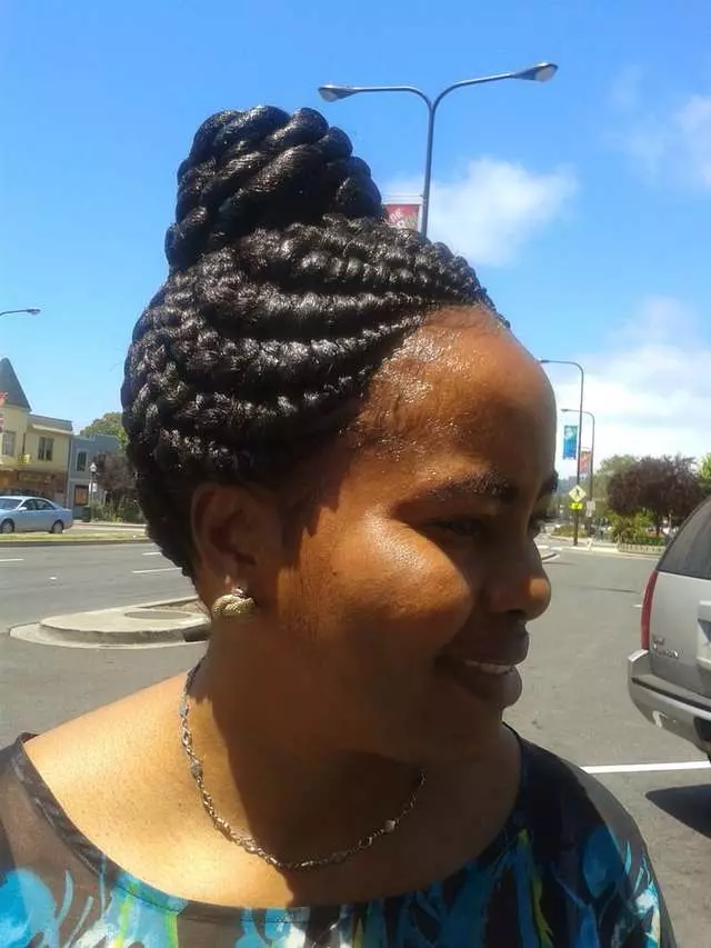 Ayekoo African Hair Braiding
