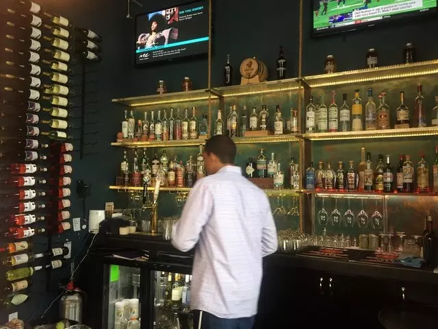 Alamar Kitchen & Bar