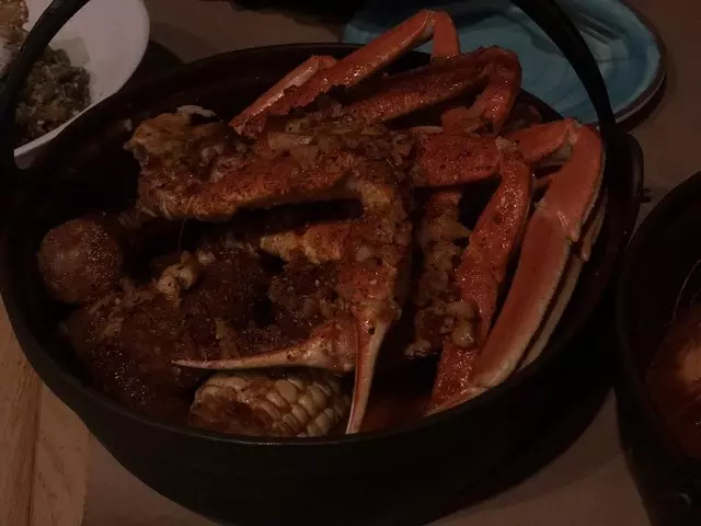Alamar Kitchen & Bar