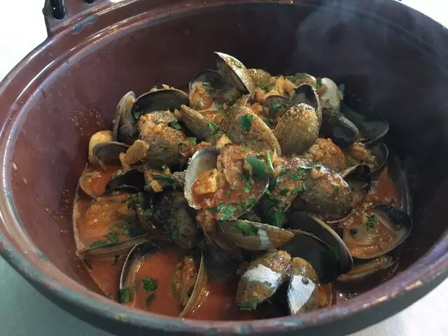 Alamar Kitchen & Bar