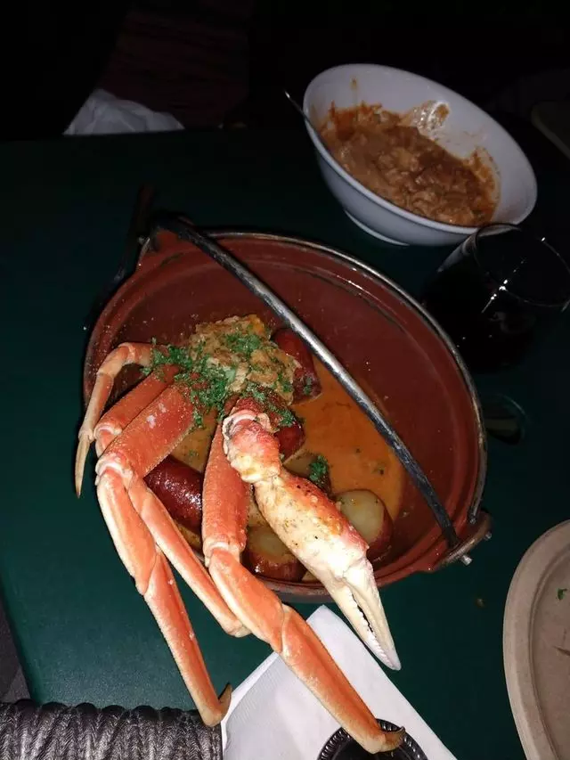 Alamar Kitchen & Bar