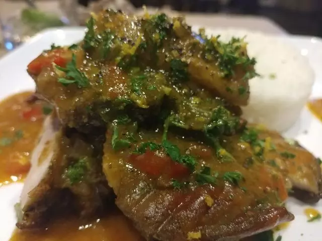 Alamar Kitchen & Bar