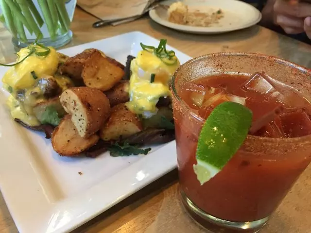 Alamar Kitchen & Bar