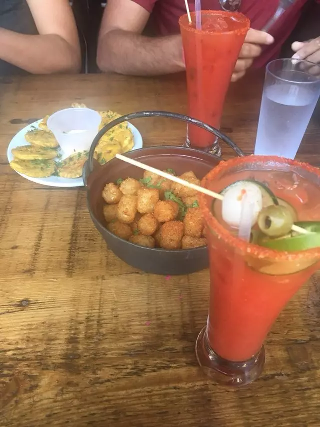 Alamar Kitchen & Bar