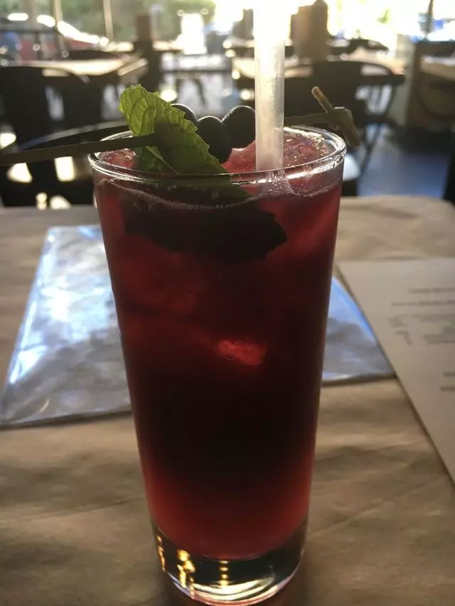 Alamar Kitchen & Bar