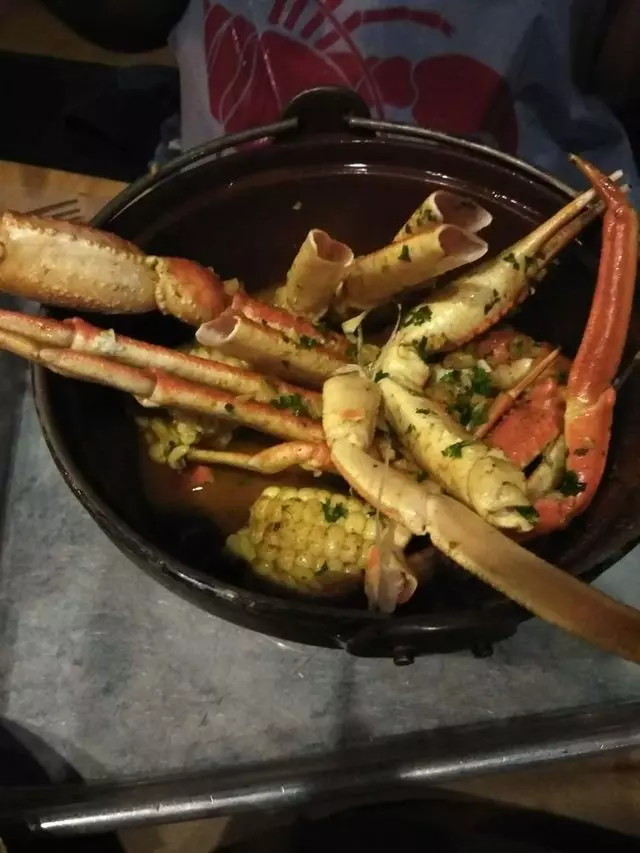 Alamar Kitchen & Bar