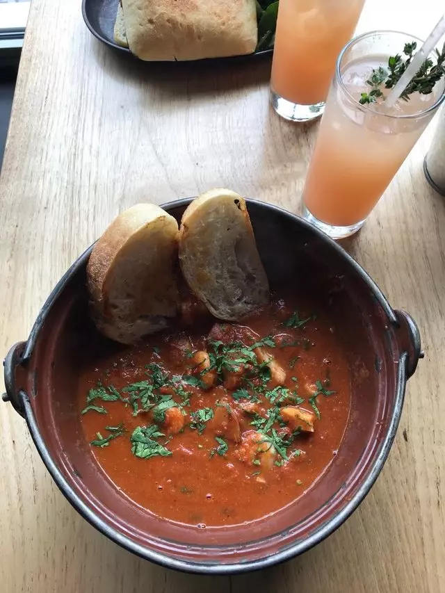 Alamar Kitchen & Bar