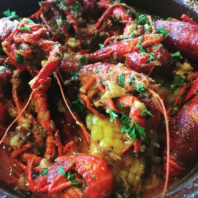 Alamar Kitchen & Bar