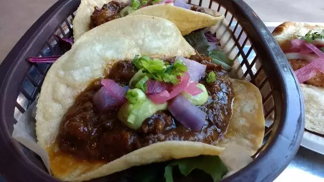 Alamar Kitchen & Bar