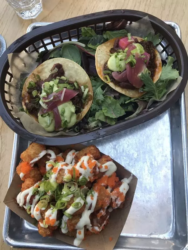 Alamar Kitchen & Bar