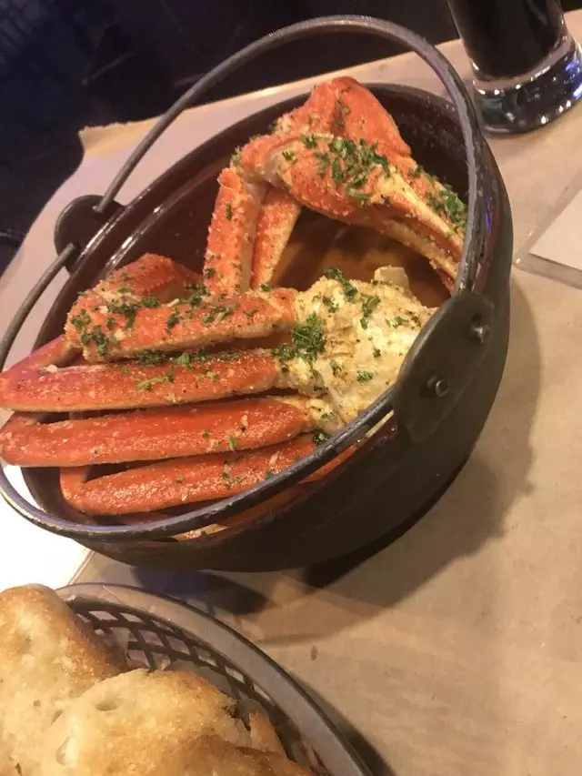 Alamar Kitchen & Bar