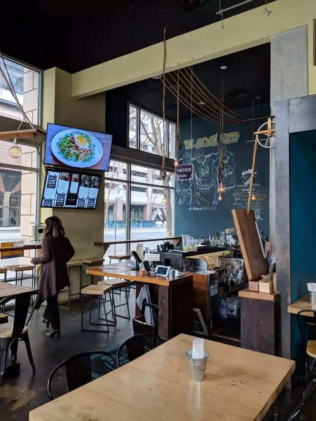 Alamar Kitchen & Bar