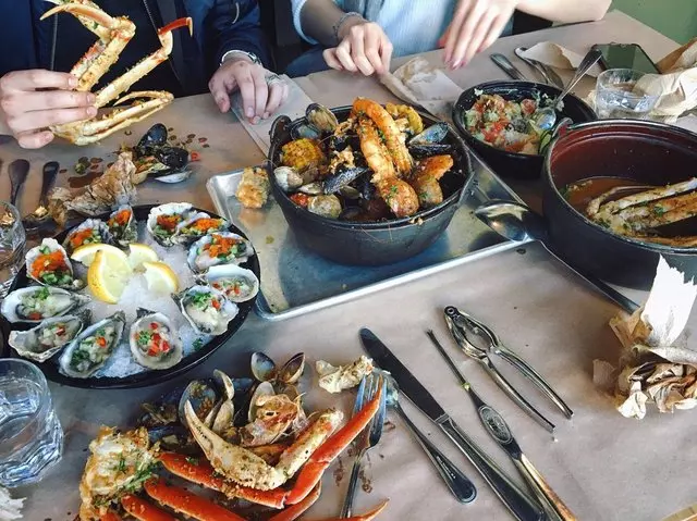 Alamar Kitchen & Bar