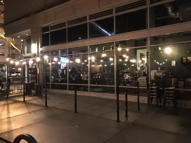 Alamar Kitchen & Bar