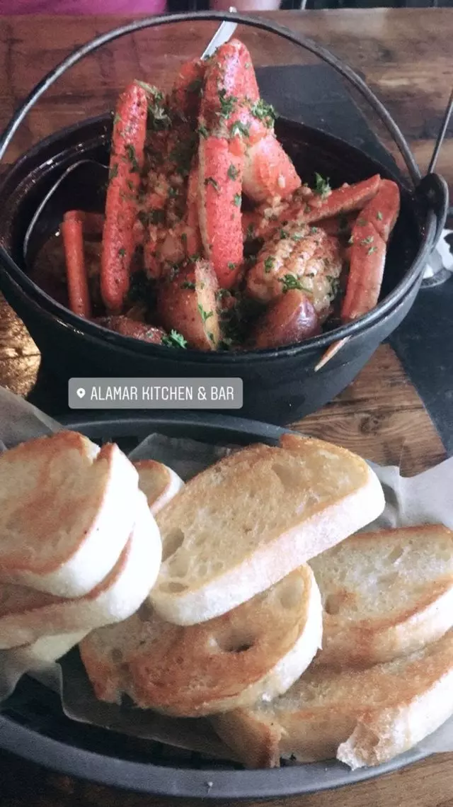 Alamar Kitchen & Bar