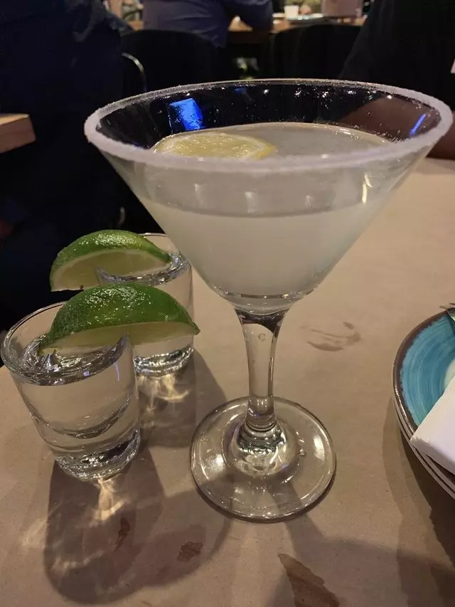 Alamar Kitchen & Bar