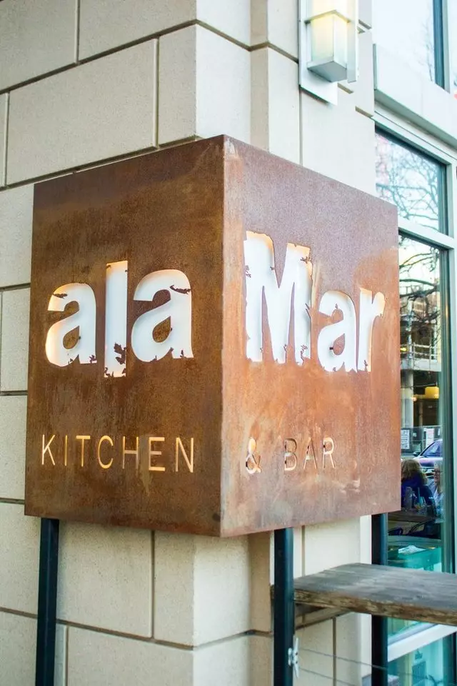 Alamar Kitchen & Bar