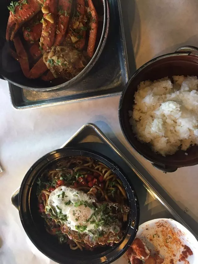Alamar Kitchen & Bar