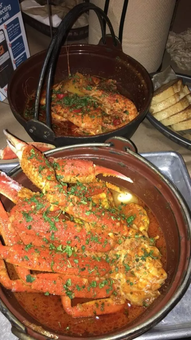 Alamar Kitchen & Bar