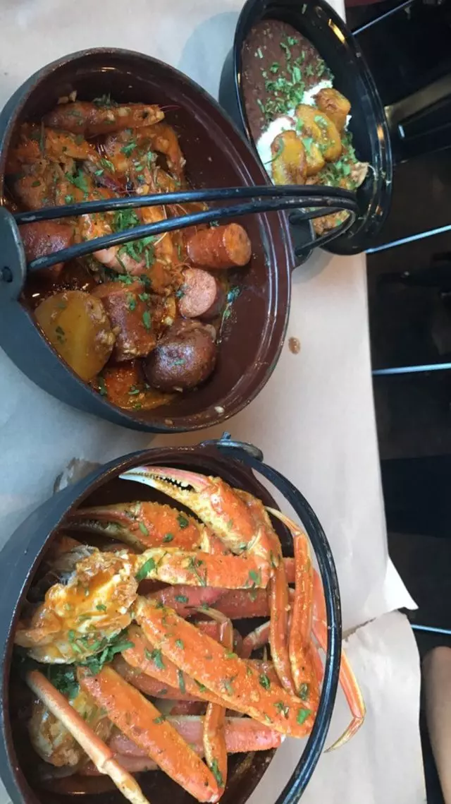 Alamar Kitchen & Bar