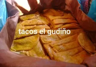 Tacos de Canasta La Bahia