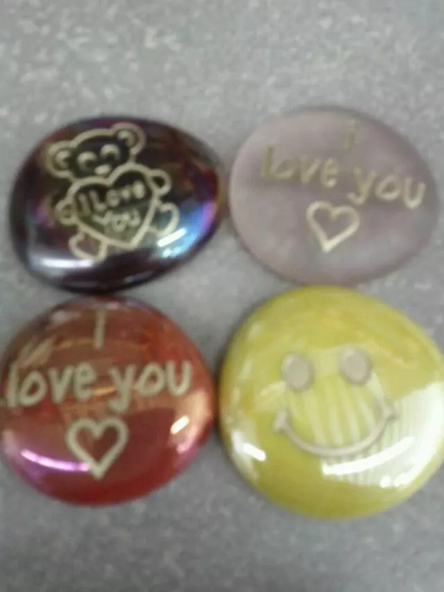 Annie’s Hallmark Shop