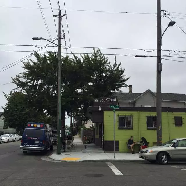 10th & Wood