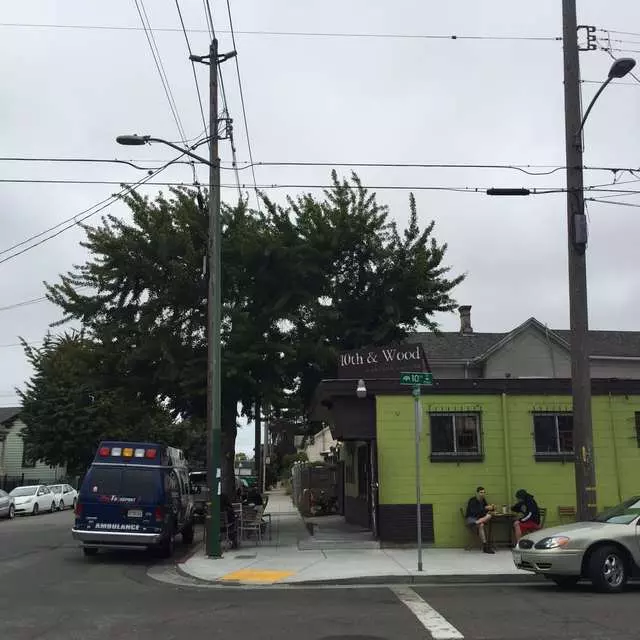 10th & Wood