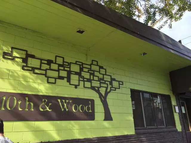 10th & Wood