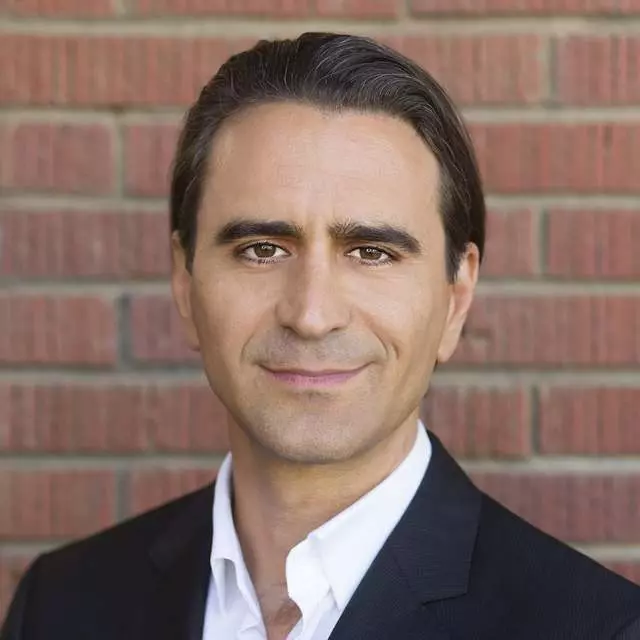 Ary Assadi - East Bay Modern Real Estate