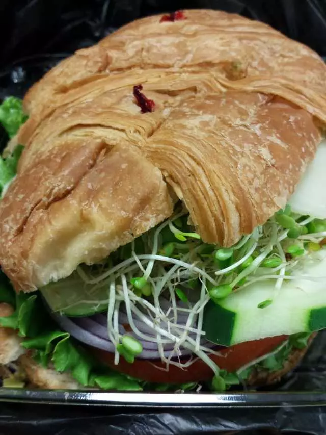 Annie’s Deli