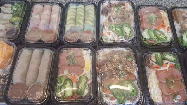Annie’s Deli