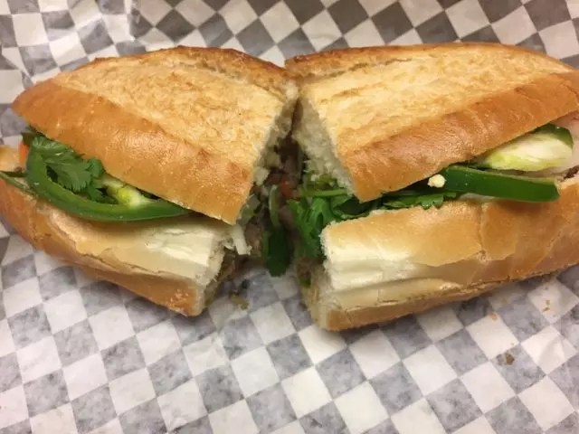 Annie’s Deli