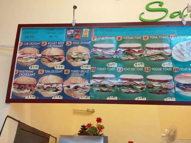 Annie’s Deli