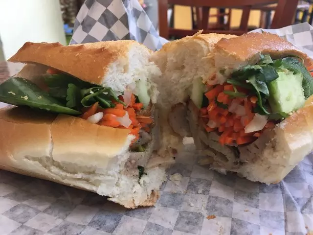 Annie’s Deli